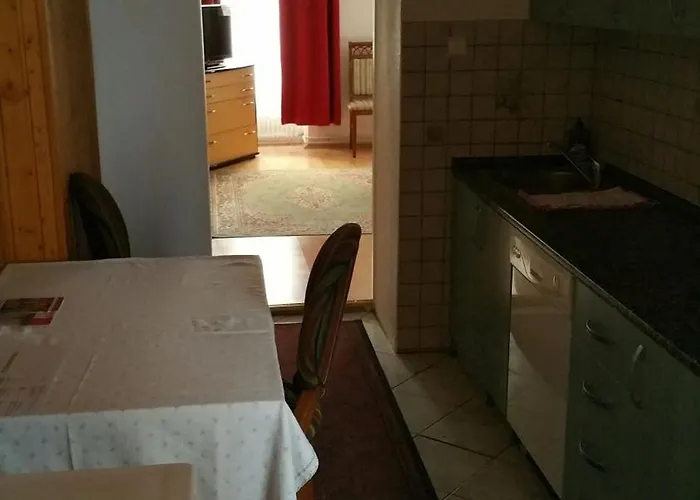 Marien-hof 3*